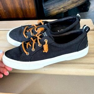 Sperry shoes size 8 excellent condition worn once